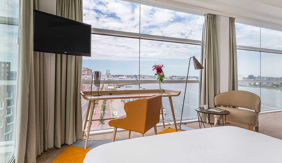 Views of a hotel room Room Mate Aitana