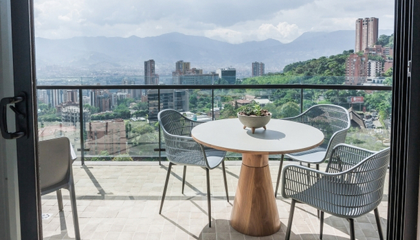 Be Mate Medellín | Grand Suite Terrace 04