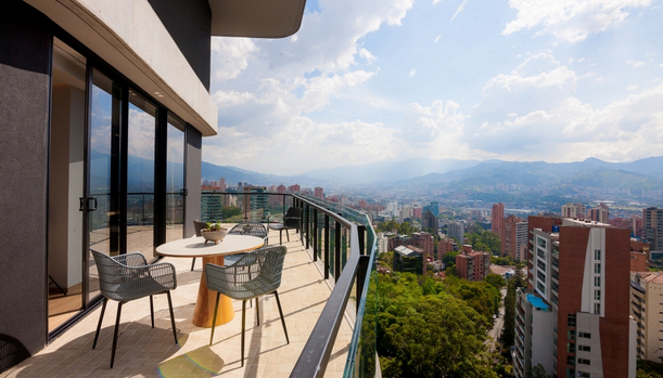 Be Mate Medellín | Grand Suite Terrace 09